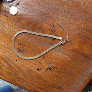 Women's necklace number 34